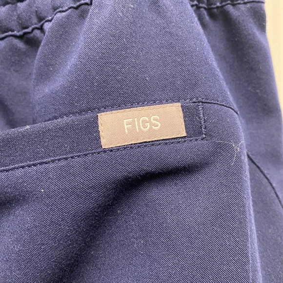 FIGS Women's Navy Regina High Waisted Slim Jogger Scrub Pant - XS Regular - Picture 3 of 9